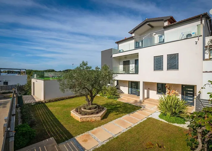 Apartments La Mer